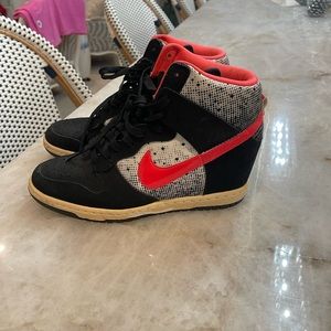 Nike Dunk Wedge size 8